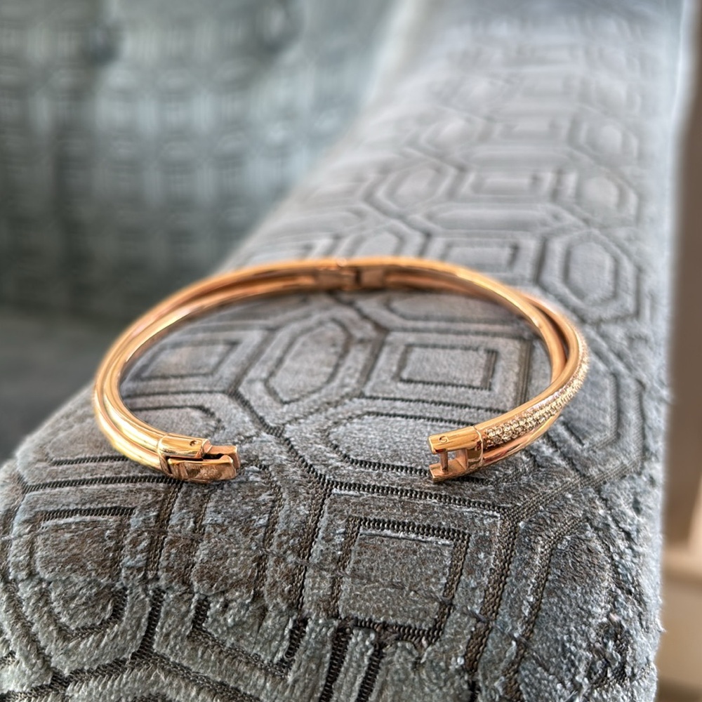 Mk bracelet…used - Picture 2 of 3